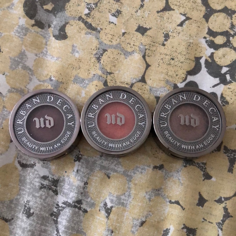Lot of 3 Urban Decay eyeshadows